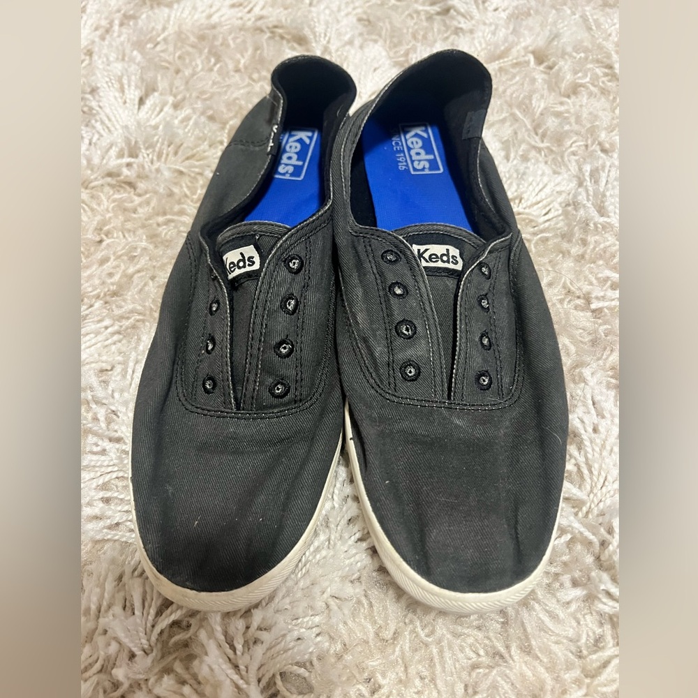 Keds Gray Slip On Flats Women’s Sz 10